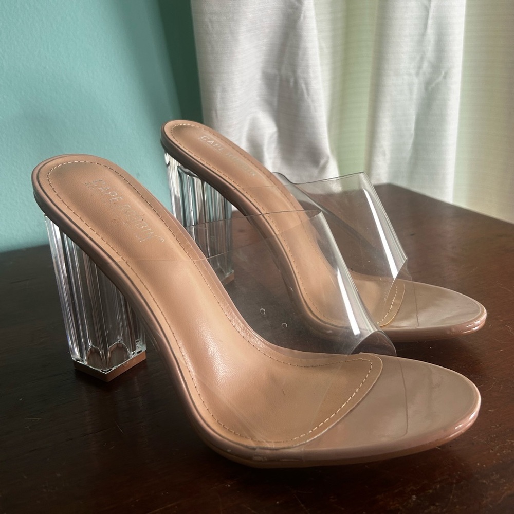 Cape Robbin Fusion Nude Clear Transparent Chunky Block Heel Mules Sandals 10